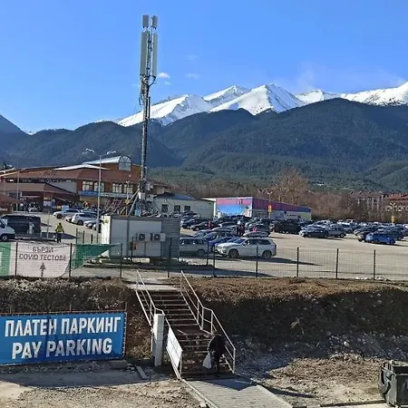 Cozy Pirin Palace 100 M Gondola Bansko